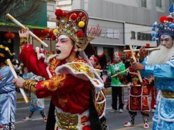 潮汕英歌舞首次亮相青海西宁